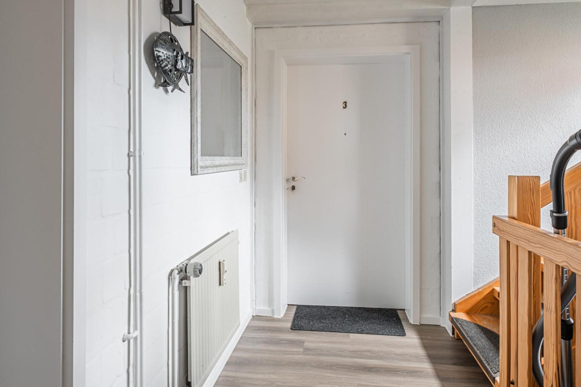 Haus Moewe Apartment Pellworm Exterior photo
